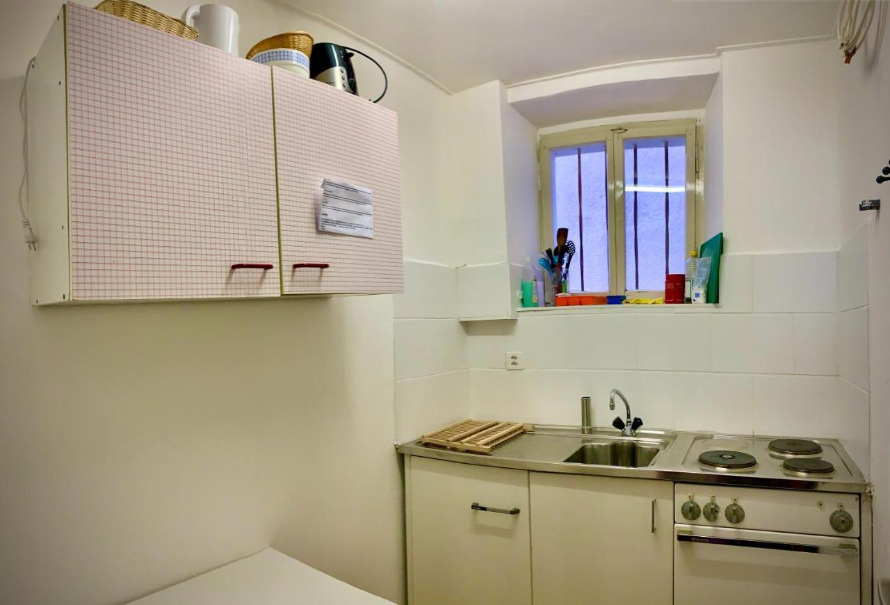 Weisses Roessli Hotel Leukerbad Kültér fotó